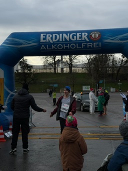 636B7CEE-9783-4703-A127-2297B348A1F8 4 5005 c