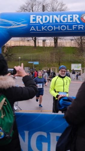 69FFAA55-41CE-4C7D-A5C9-F737DB0CDFDD 4 5005 c