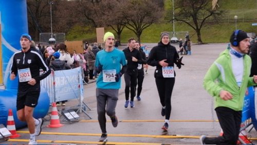 6E629003-8053-4B2F-A4EF-8267C5350801 4 5005 c