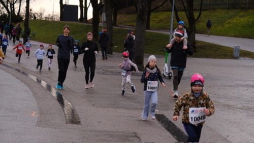 6F6862D1-E29B-4380-9D60-D4B92B92BBE8 4 5005 c