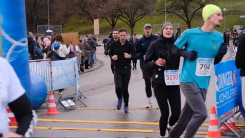 746A3973-8E94-4A94-975F-04D85A17D477 4 5005 c