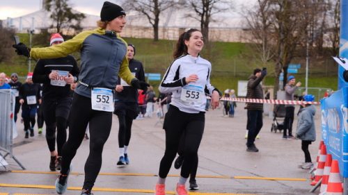 77FF46D1-C83B-45B1-9854-FE42FA8C102C 4 5005 c