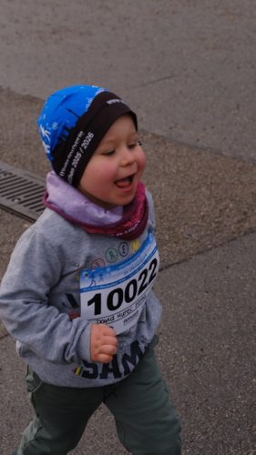 7F1061CD-173F-4B2C-9F20-F6D325AEC121 4 5005 c