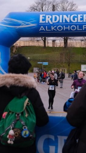 80A35053-77CE-4FA8-94BF-E3F66FCE42DC 4 5005 c