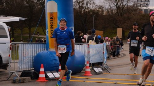 843EF8A3-FEA5-4F99-9B46-B17580463432 4 5005 c