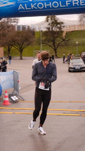 84AE0E73-2D91-4D24-BB7B-721A3D4344BF 4 5005 c