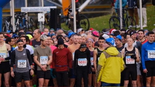 86801E94-0889-41FF-9244-356C9C978DEB 4 5005 c