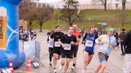 8685254F-BCD6-430D-BB70-EBC5F2859639 4 5005 c