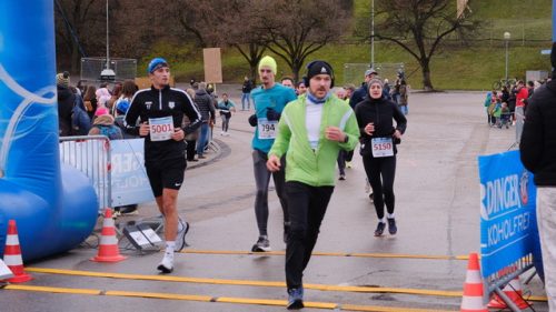 8A398018-2260-47C7-837A-03FB86F47FCF 4 5005 c