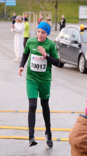 8CA5CB36-53CB-4BF9-A733-77F71A4DDBC9 4 5005 c