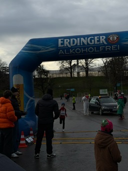 8F344D24-8489-4204-9D06-DD7184B6BDB4 4 5005 c