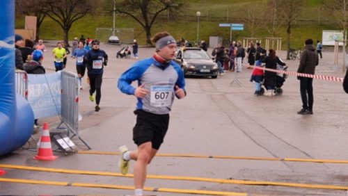 90C3B255-A178-4D9F-A3EF-4587CAA940DB 4 5005 c