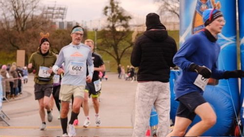 98B00376-DD78-4F28-88A6-E25C020C0824 4 5005 c