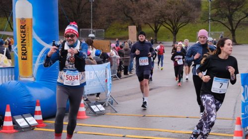 9F3905BF-0FB6-4A34-962D-05478E32FB7C 4 5005 c