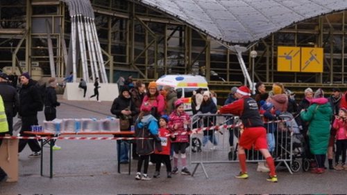 A4063570-2022-4239-94AE-040E13EC4A55 4 5005 c