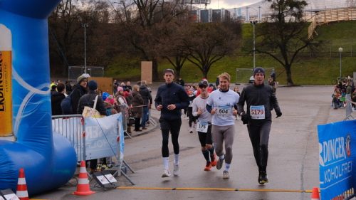 AC6CF1B8-408E-448D-88C4-72DE06A5A539 4 5005 c