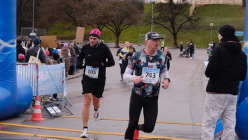 AEE6756E-6E86-4CCC-83E3-6EF8A89B2DF7 4 5005 c