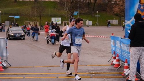 AF8F800E-CFB1-490D-8EF7-DAE87DEA4743 4 5005 c