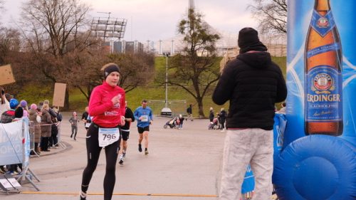 AFE3B6B5-28B4-4B5B-A9C5-46EC8DEDB3E6 4 5005 c