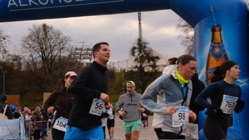 B96D2F0B-41A3-4AFF-9EA7-7FFD20829E11 4 5005 c