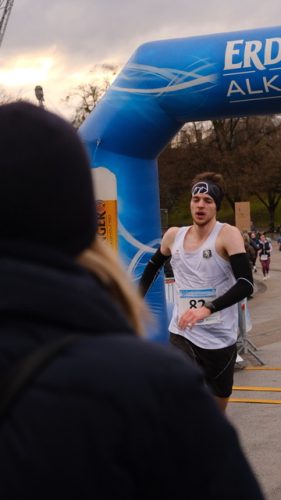 B9B1DC59-CDDC-4F49-B987-92BD6F744556 4 5005 c