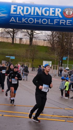 C38DE8AB-A828-463A-93EF-2CA805F4DD3F 4 5005 c