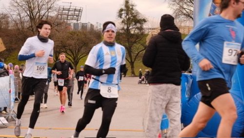 C7EFA9FC-8CDB-491C-AAAF-0211C0B7AA84 4 5005 c