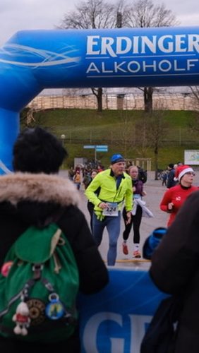 D0668CA3-E829-4D44-A2E9-3EF0C5B34198 4 5005 c