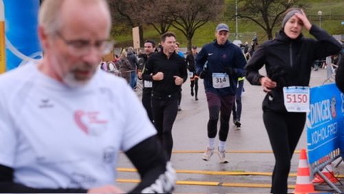 D2BD3574-AE96-4F81-92D9-B596CBAEE762 4 5005 c