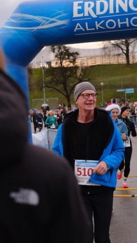 D2C23FE0-C446-4AD5-BE80-874B3A96D77B 4 5005 c