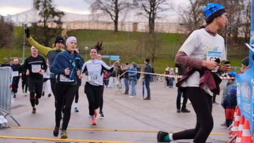 D4B89DD4-4D53-4A87-A247-87DDB038729C 4 5005 c