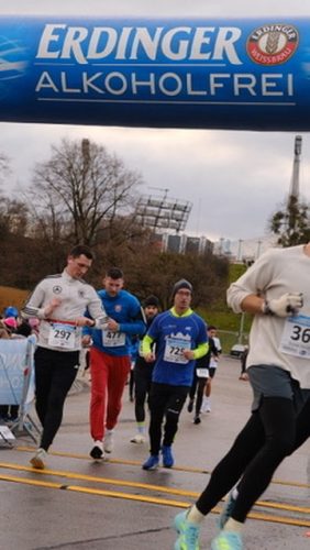 DC7864E0-FCC7-42A1-BA8B-122AD0F685E3 4 5005 c