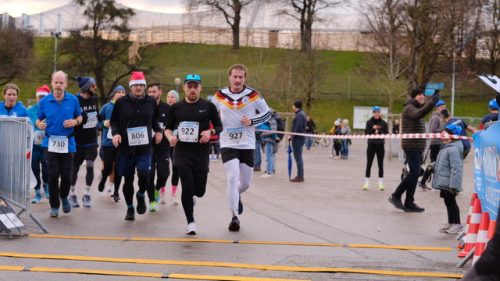 E117526D-309D-4311-98B2-CFD6E7E397A4 4 5005 c