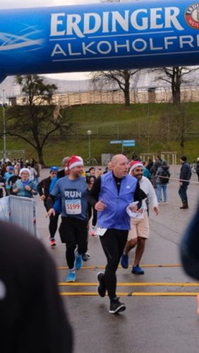 E6F04DF2-AC61-40F4-9775-EFF8967A8236 4 5005 c