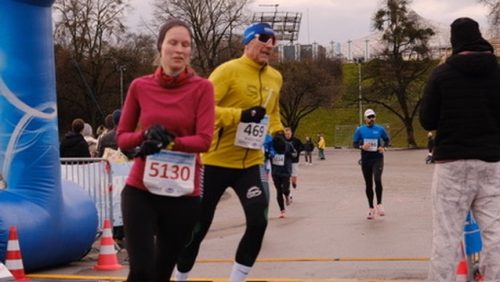 E8DA0BF8-CC79-4C78-A16B-0657EC5A8558 4 5005 c