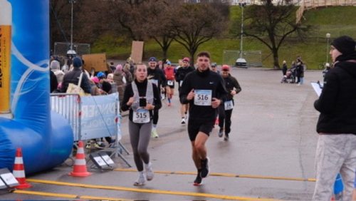 EC1E3668-C15A-45F1-B73C-E9DDFA2D2708 4 5005 c