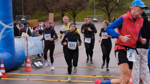 EC8667F8-43F3-4450-85D9-0960387B85AC 4 5005 c