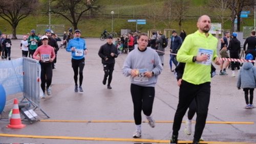 F030C315-0D45-49B2-9A46-CAC17AF6AD5D 4 5005 c