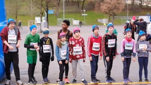 F27DF693-28B0-412B-ACFF-706E81293ECE 4 5005 c