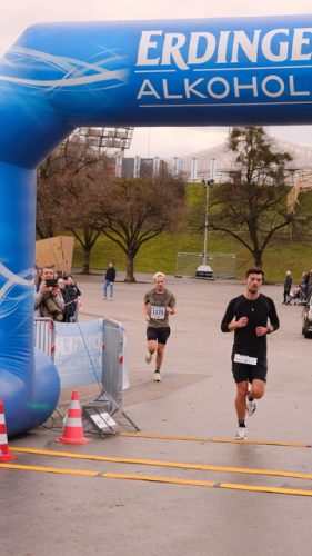 F3BF4D04-46CE-483A-9B94-C6B52D39359C 4 5005 c