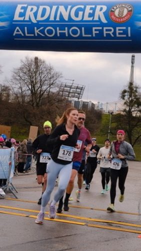 F50B746D-363A-4D66-AD28-FA72D7D8049A 4 5005 c