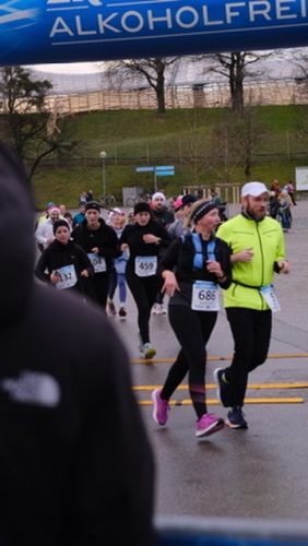 F6350870-77BA-4F9E-A25B-B8CFC91ED6EA 4 5005 c