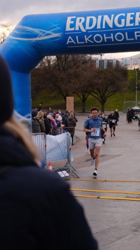 F7266577-52DE-4D84-A28B-1ACC4F2F8A5D 4 5005 c