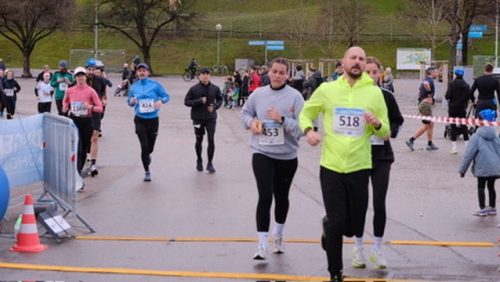 FA340795-B305-42EC-B982-E8F3B3F630E3 4 5005 c