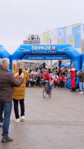 FB456E50-7F93-4510-B62D-DBE1C52540F1 4 5005 c