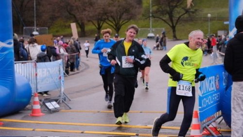 FD7B2151-DE78-4B23-BB7D-7098FCDAA2E6 4 5005 c